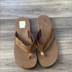 Flojos Brown Flip Flops US 14